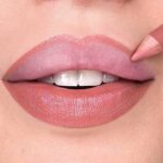 ⁦MESAUDA- 104 FLESH قلم شفاه ميسودا أرتيست ليفز⁩ - الصورة ⁦2⁩