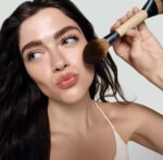 ⁦ECOTOOLS- فرشاة إي أو إس سكالب + برونزية ثنائية الأطراف⁩ - الصورة ⁦4⁩