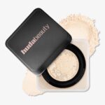 HUDA BEAUTY- هدى بيوتي لوس باودر  ايزي بيك باوند كيك 20 جم (POUND CAKE)