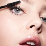 ⁦FENTY BEAUTY- 6.5mL ماسكارا فينتي بيوتي هيلا ثيك لتكثيف الشعر بحجم صغير⁩ - الصورة ⁦3⁩