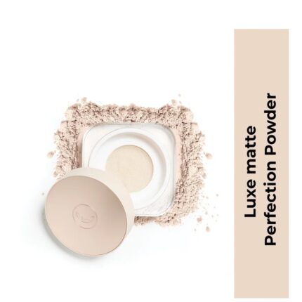 CHARACTER-LPP002 بودرة كاركتر لوكس مات بيرفكشن