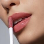 ⁦LAVERNE- 4.2mL REMEMBER ME 05 ملمع شفاه لافيرن⁩ - الصورة ⁦2⁩