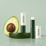 ⁦SKINFOOD-مرطب شفاه غني بنكهة الأفوكادو - 3.4 غرام⁩ - الصورة ⁦2⁩